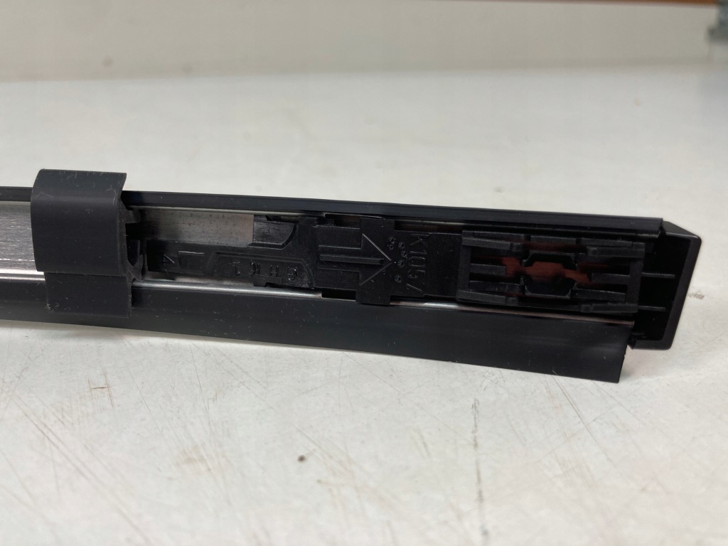 фото №4, Молдинг кровельная левая mazda 6 gj gl