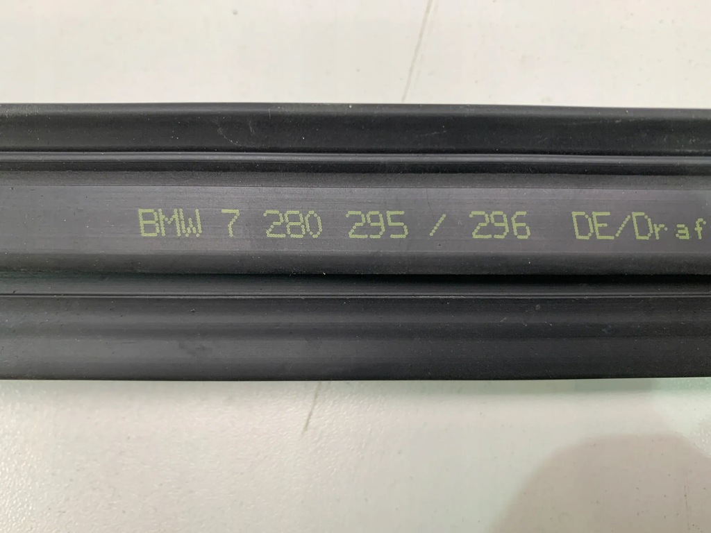 фото №5, Bmw 4 f33 f83 прокладка канал стекло левый задняя 7280295