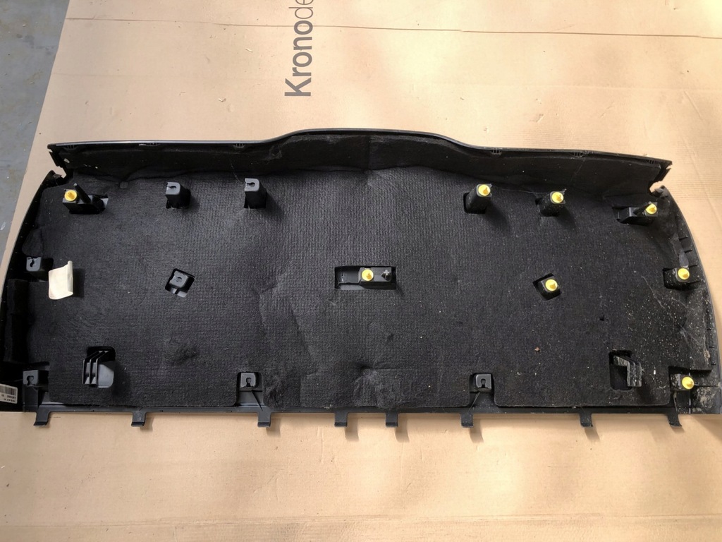 фото №4, Обивка крышки багажника mercedes w166 ml