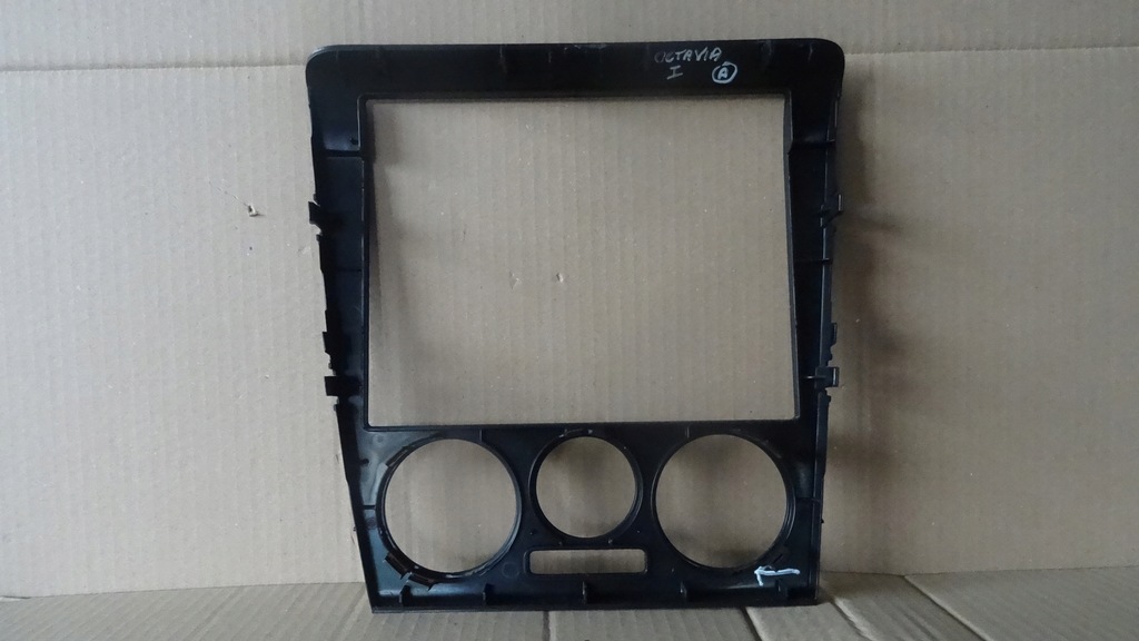 фото №2, Octavia i рамка радіо 1u1863399