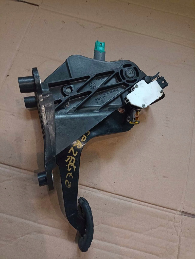 фото №4, Комплект педалей gaz сцепление тормоз laguna iii