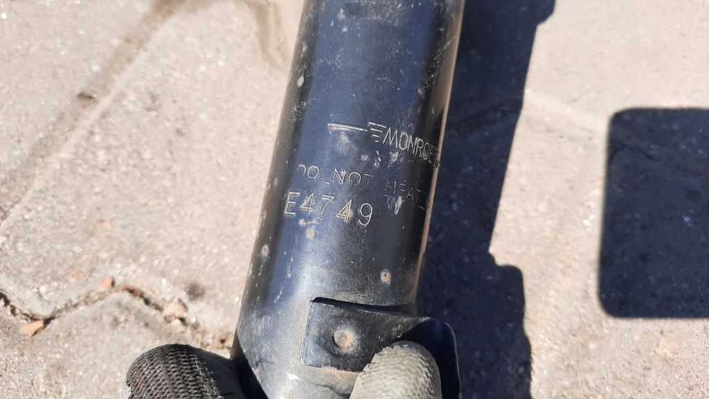 фото №3, Амортизатор перед renault scenic ii e4749