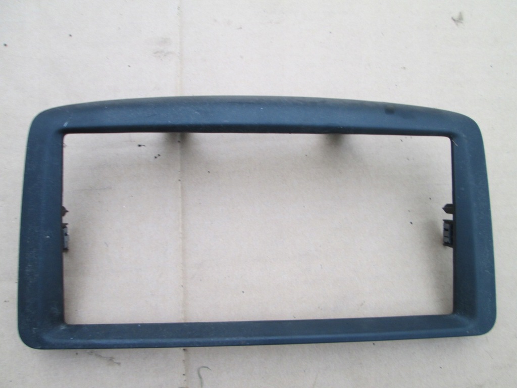 фото №4, Chrysler town country 11- рамка радио na радио grand caravan dodge