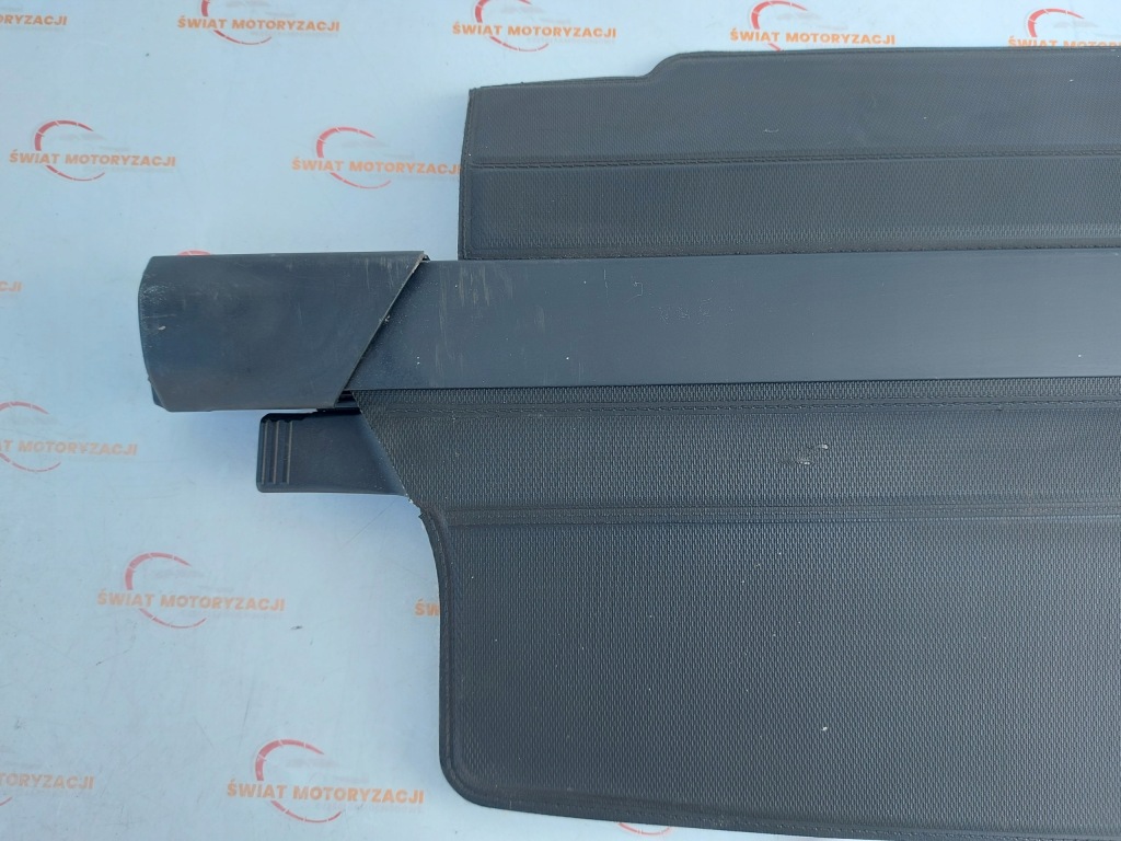 Skoda fabia 2 12r шторка багажника 5j9867871b Недорого