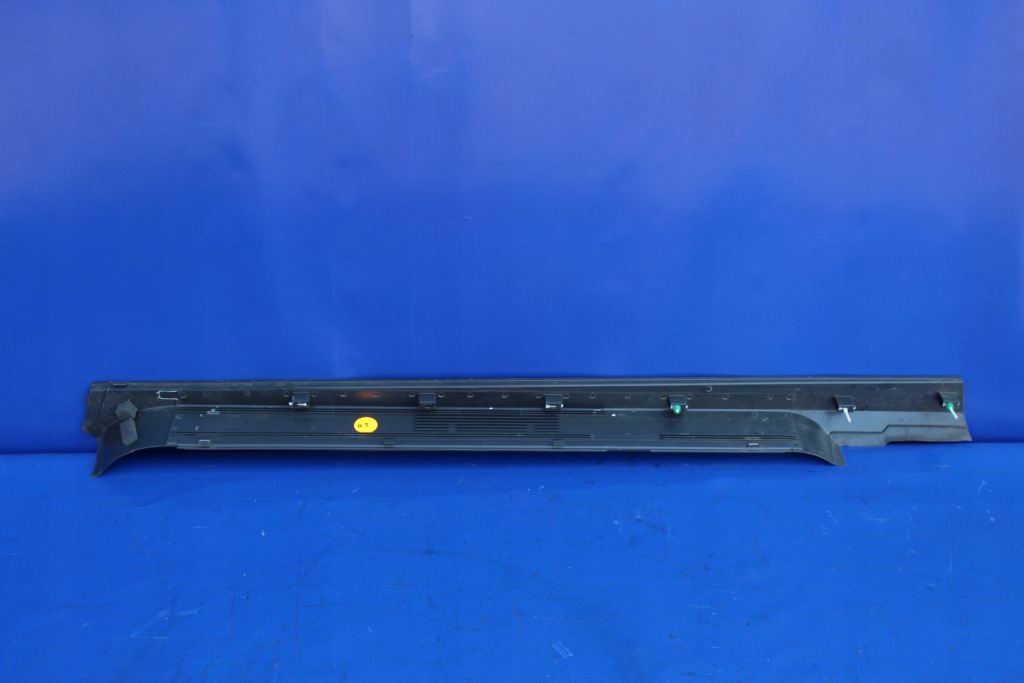 Молдинг накладка поріг права поріг оригінальний номер mercedes w215 c215 cl a2156801635 Ціна