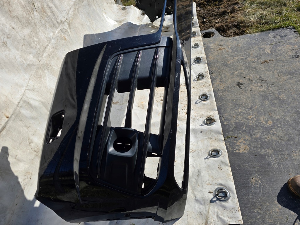 фото №7, Audi оригинальный номер 4m0807096a q7