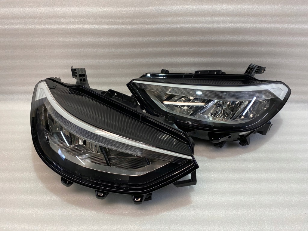 Купити Vw id3 led лампа ліва права