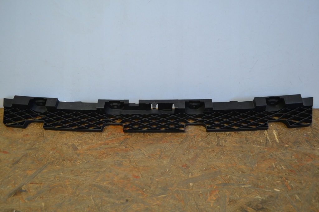 фото №1, Напрямна бампера задня vw passat b7 3af807863b