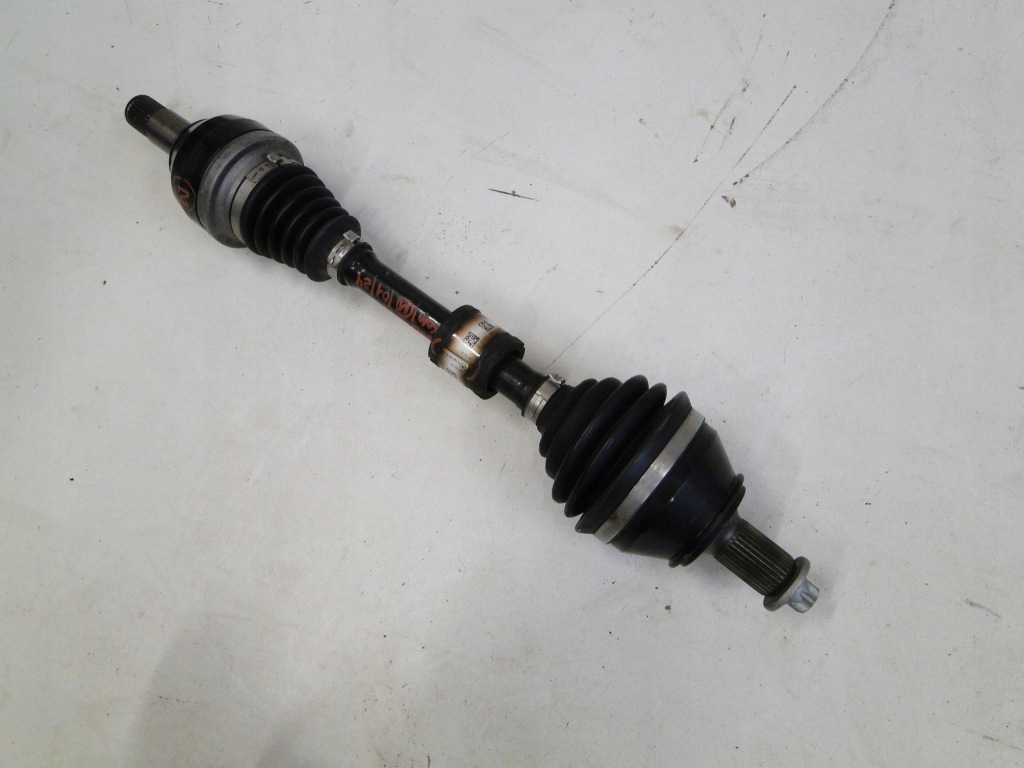 Купить Mercedes glb 247 x247 приводной вал передняя левая 4matic a1183306100