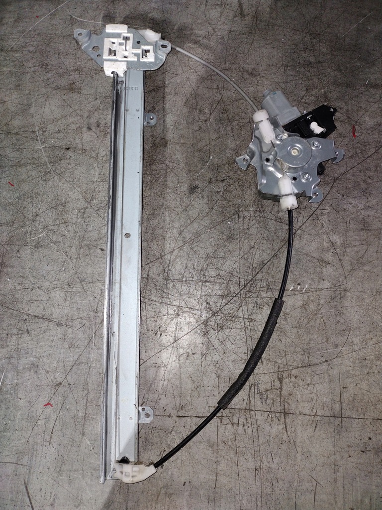 фото №5, Механизм стекло правый перед nissan nv200