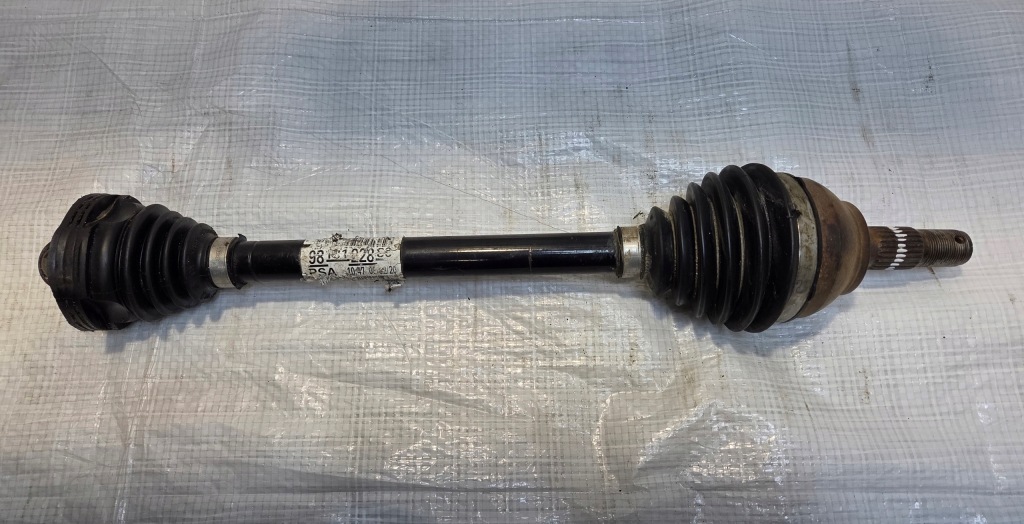 Купить Шрус  приводной вал правая длинная перед 9813122880 1.5 hdi opel crossland x