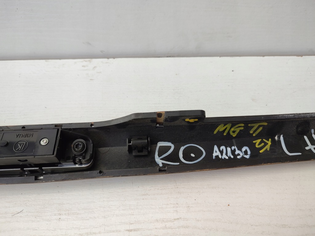 фото №9, Молдинг панели dekor микровыключатель jaguar xf x250 europa