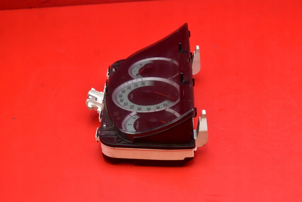 фото №5, Счетчик приборы eu 83800-0f091 toyota corolla verso 2 ii 2.2 d-cat 177 km