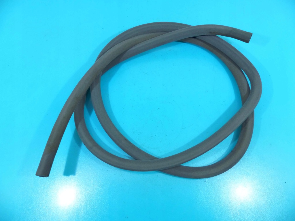 фото №2, Прокладка кузовна задня права lexus ls iv 06-