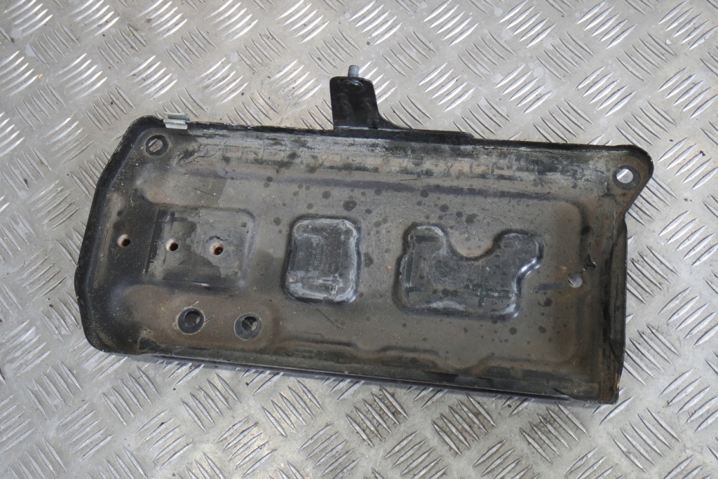 Купить Основание аккумулятор porsche 991 рестайлинг  99150415112