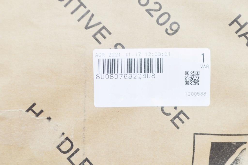 фото №8, Audi q3 8u передний правый бампер решётка радиатора новый оригинальный 8u0807682q4u8