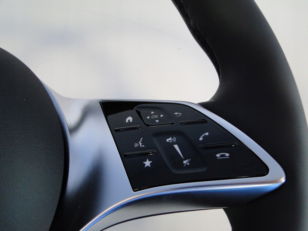 фото №7, Mercedes воздуховод кожа лепестки переключения eqa eqb 243 h243 x243 a0004605118