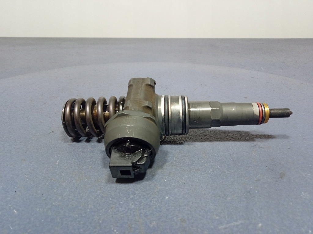 фото №11, Skoda roomster 1.4 tdi 69 km bnm насос-форсунка 038130073bp