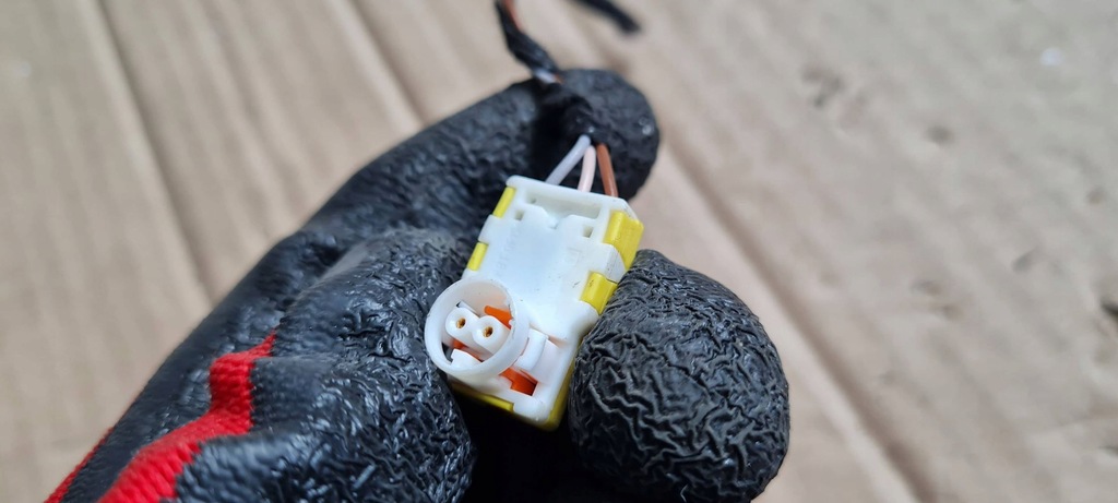 фото №6, A4 b9 8w штекер колодка подушка безпеки 8w1972563a a6 c8 4k a7 a5 8w q7 4m q8