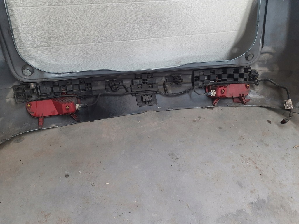 фото №11, Peugeot 5008 бампер задня задній 4 pdc