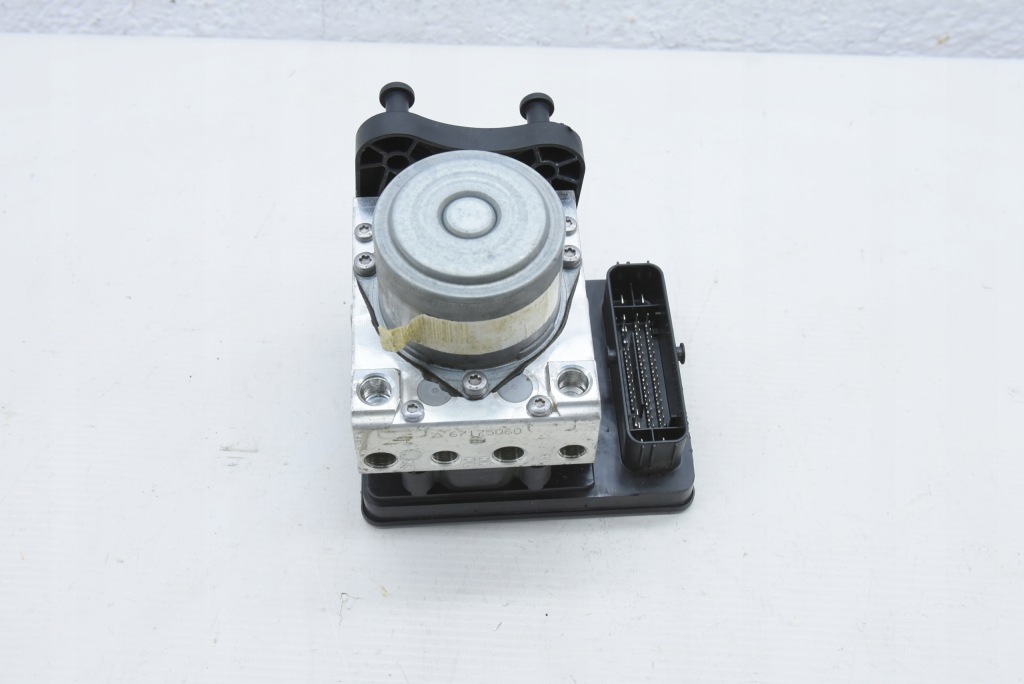 фото №1, Mercedes w213 насос блок управления abs тормозная