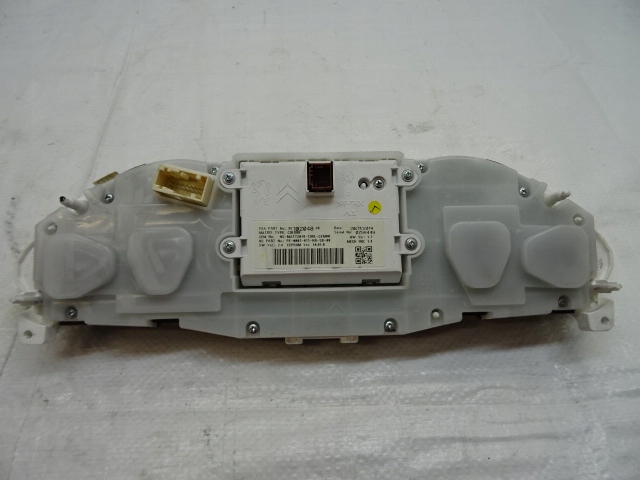 фото №6, Peugeot 208 2008 дисплей спидометра 9810204880