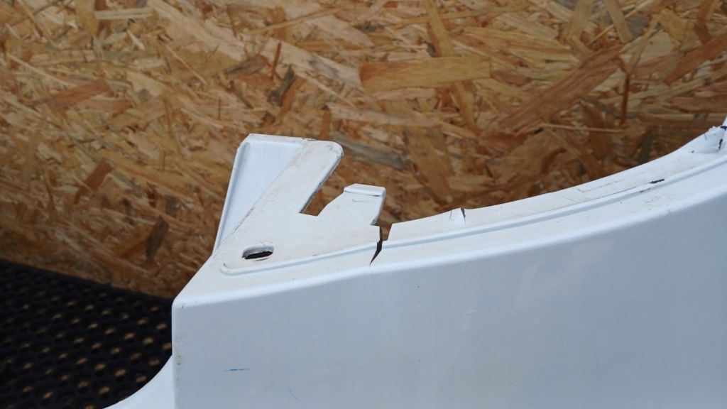 Купить Renault megane 3 hb бампер задняя pdc ov369