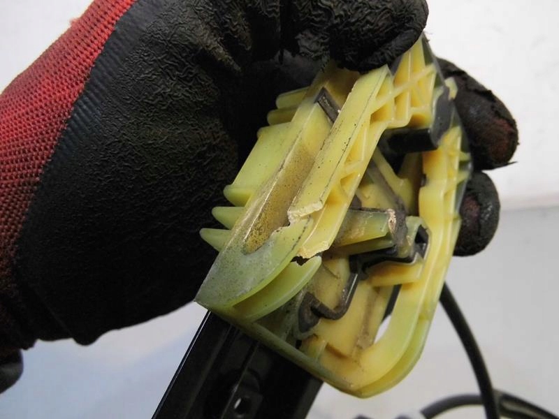 фото №5, Механизм стекло левый перед ford c-max mk2