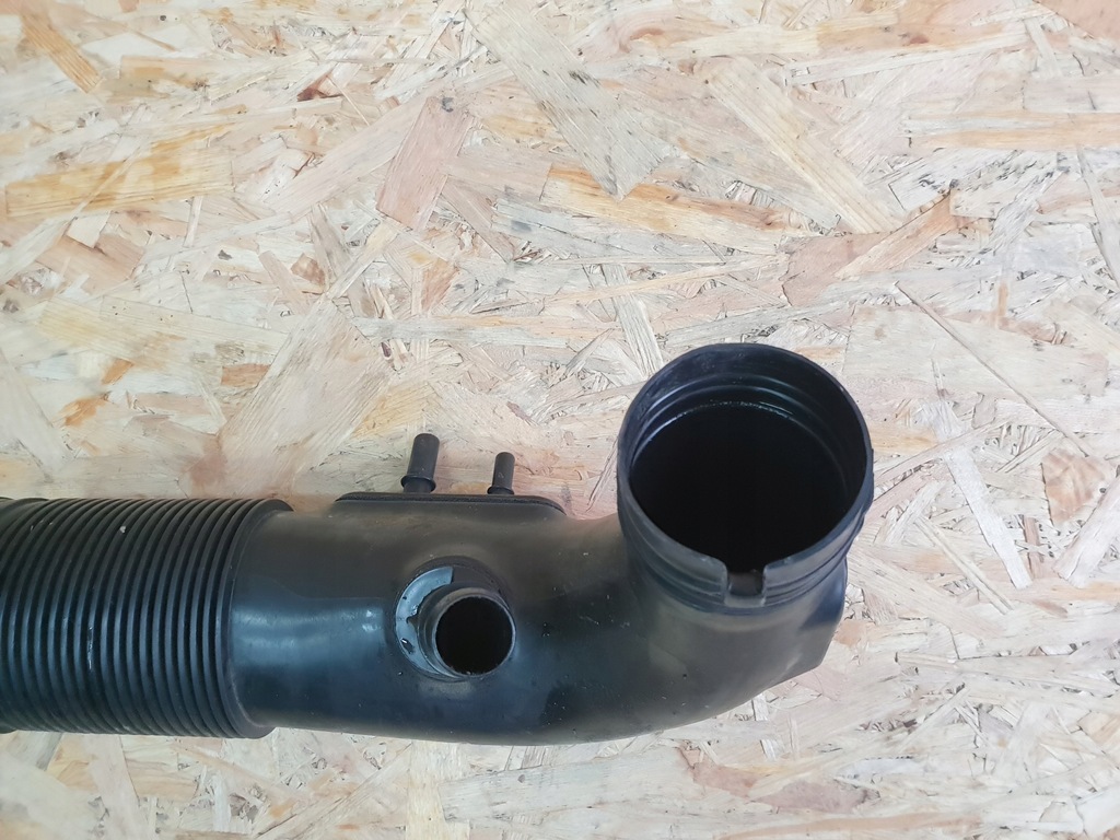 фото №2, Alfa romeo stelvio 2.0 b труба воздуха 50555942