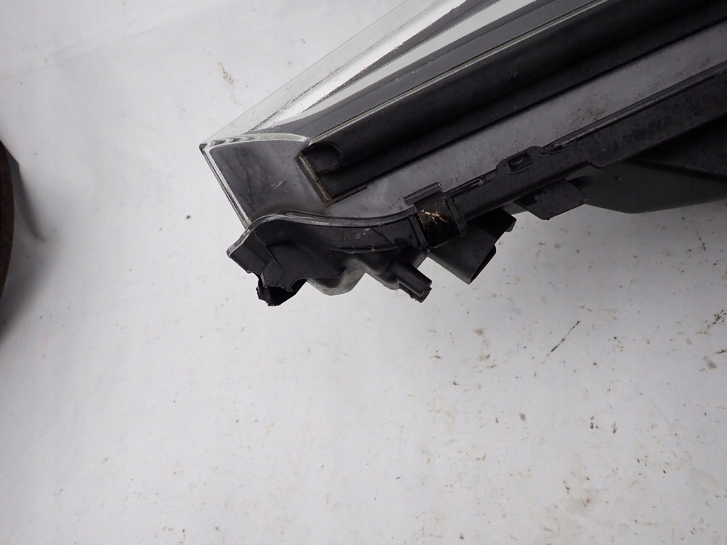 фото №9, Toyota c-hr 16- full led лампа права перед