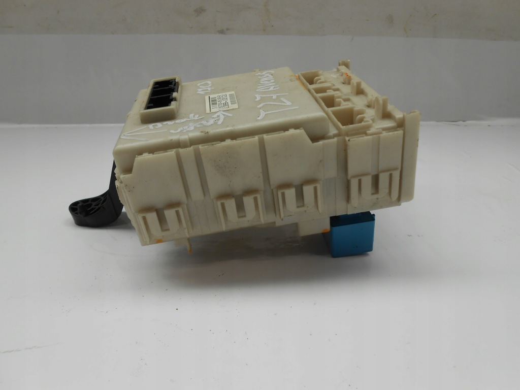 фото №5, Toyota avensis t27 модуль комфорта bsi bcm 8273005160b