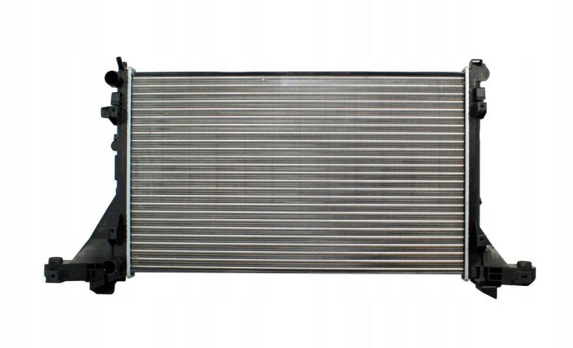 фото №1, Радиатор двигателя wody 2.3 dci renault master iii 2010r