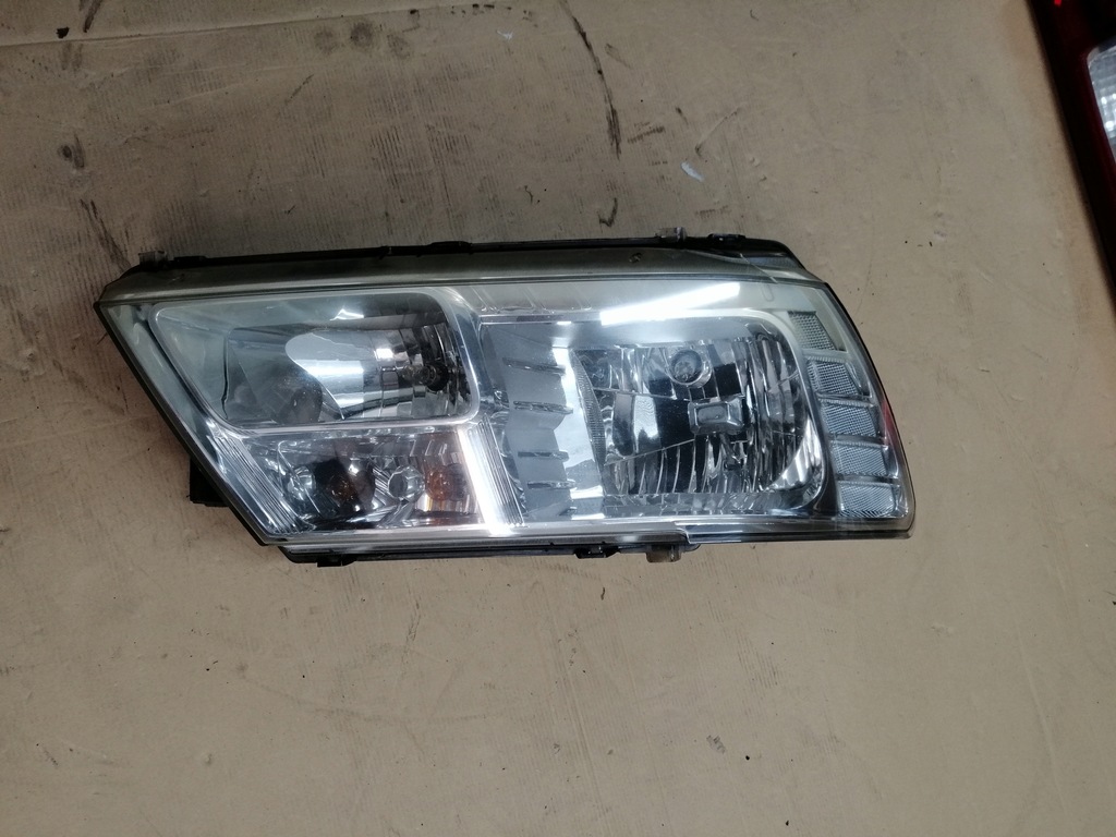 фото №1, Лампа правая перед journey eu оригинал