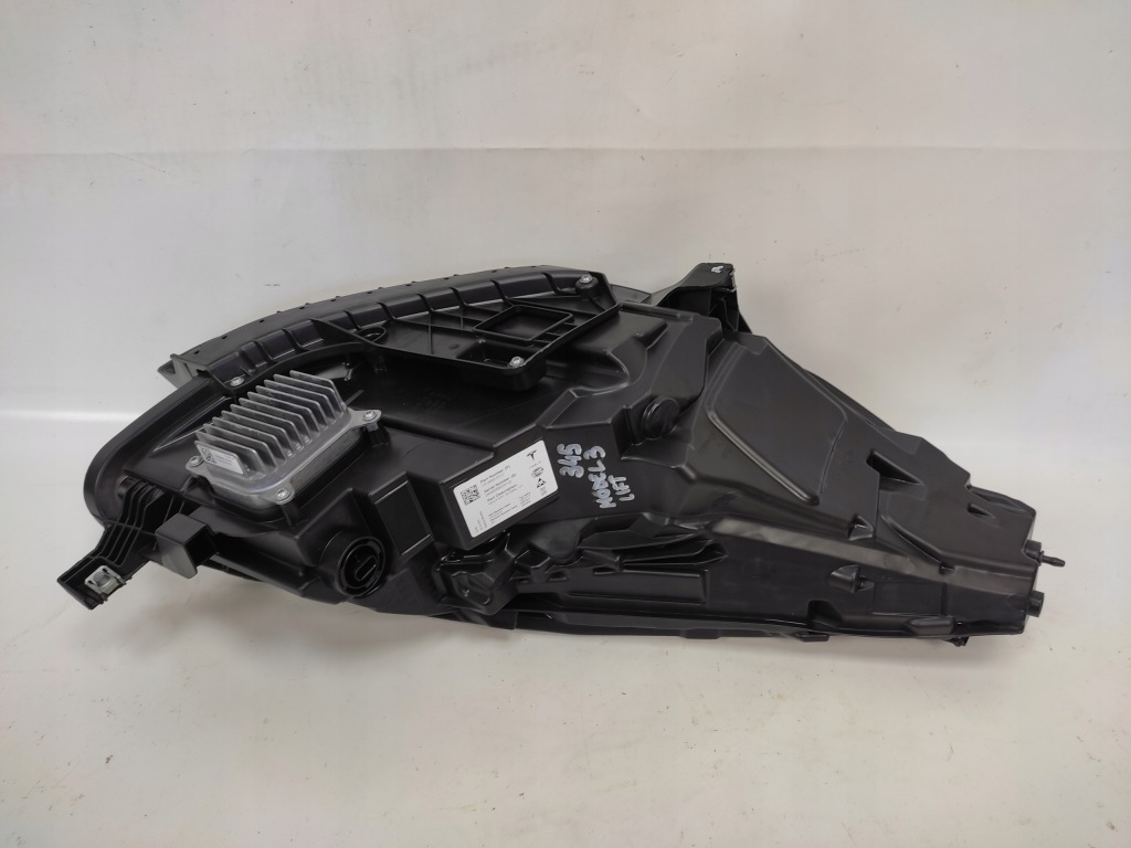 Tesla model 3 lift y лампа ліва перед full led 20- Ціна