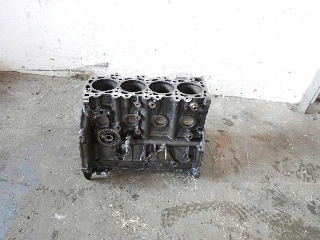 фото №9, Блок yd22 nissan almera tino 2.2di 84kw 115km 00-