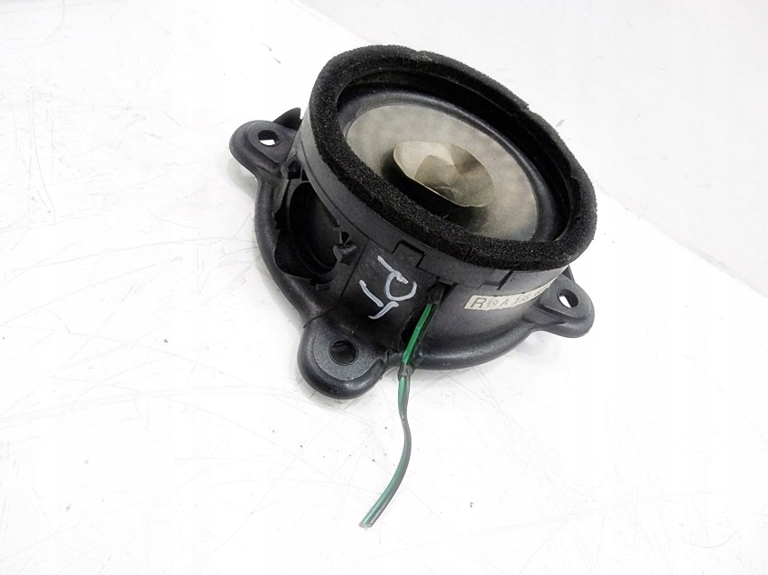 Купить Динамик дверь правый задний  mercedes w168 a klasa