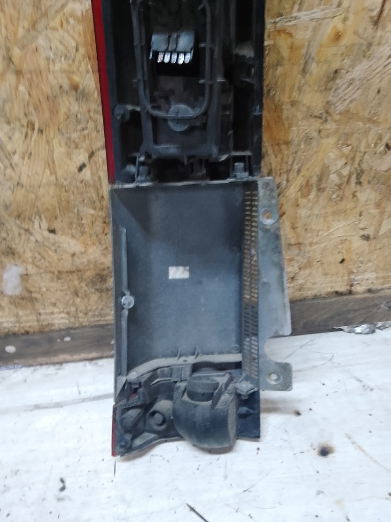 фото №7, Лампа правый задняя opel meriva a z163 тонированная