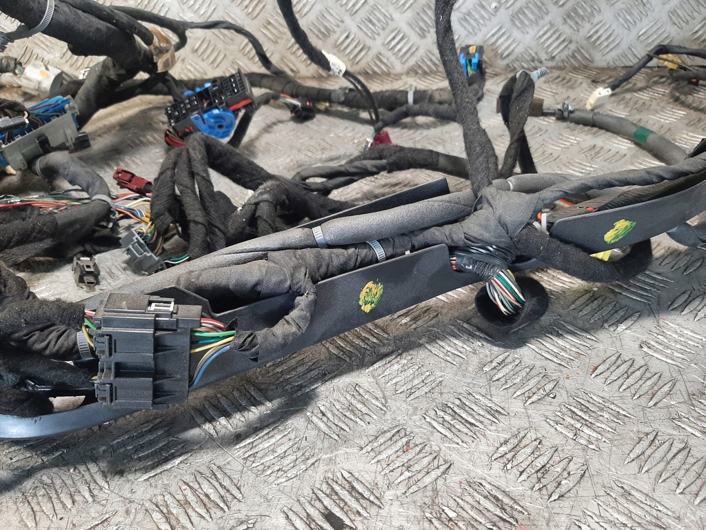 фото №12, Chevrolet silverado 12r жгут электропроводка панели