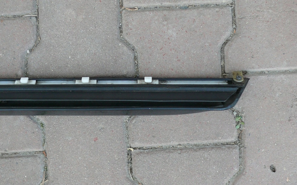 фото №8, Молдинг нижня двері правий задня audi s6 a6 c5 4.2 s-line lz9w 4b3853970