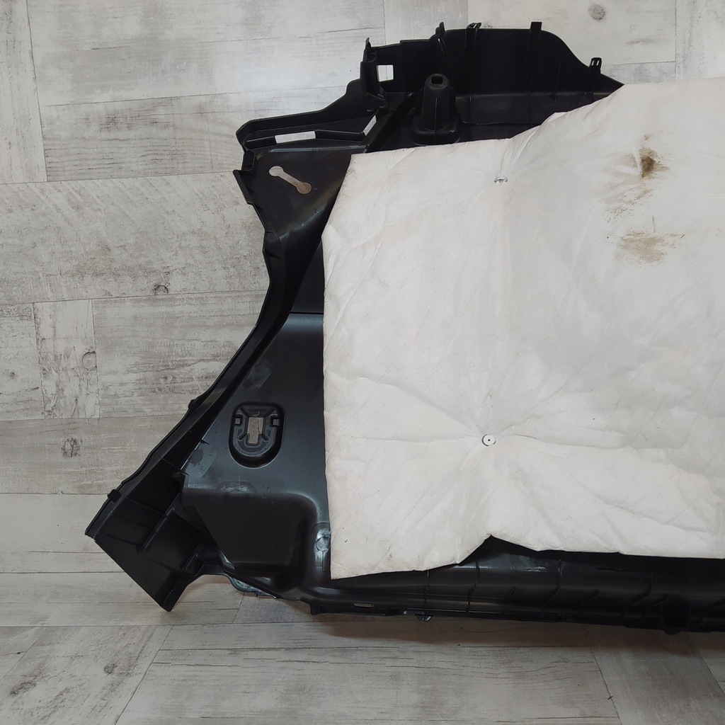 фото №7, Toyota corolla cross обшивка багажника левый задняя задний 64740-16040