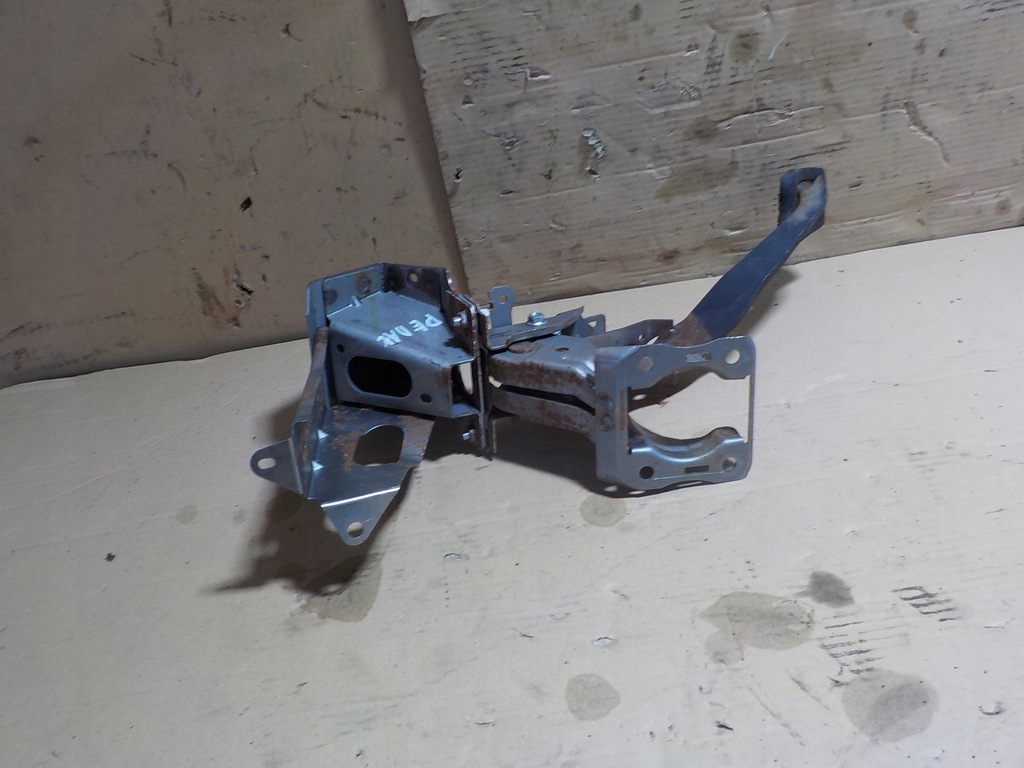 фото №5, Mazda 6 2.0 педаль тормоза