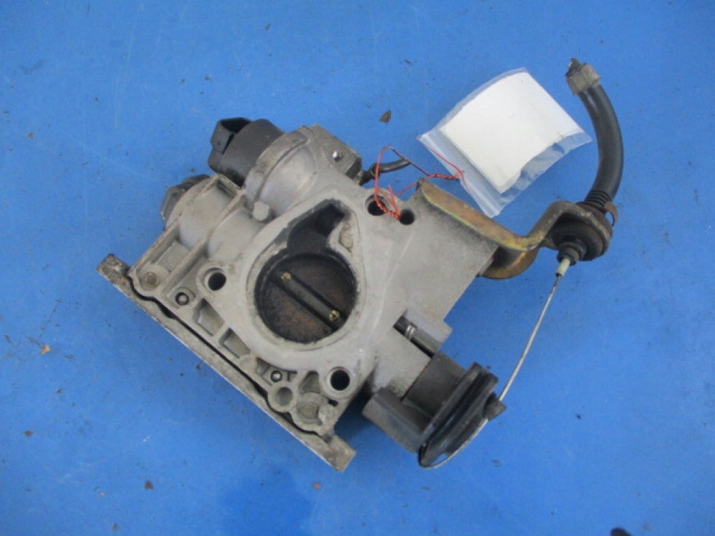 фото №5, Fiat punto 2 ii 1.2 8v 188a4000 дросельна заслінка