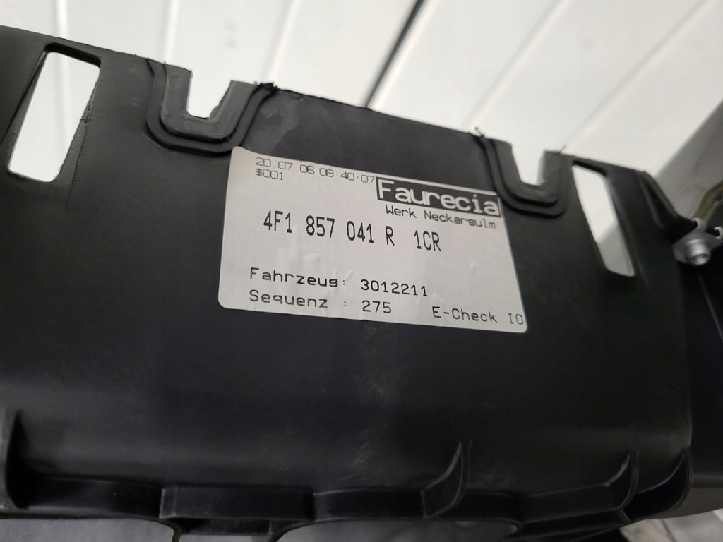 фото №10, Audi a6 c6 06r hachat achat панель приладів консоль air bag панель приладів