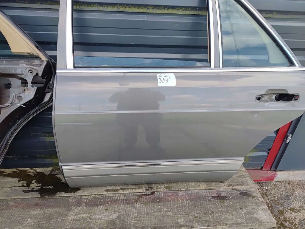 Mercedes w126 двері лівий задній long Доставка