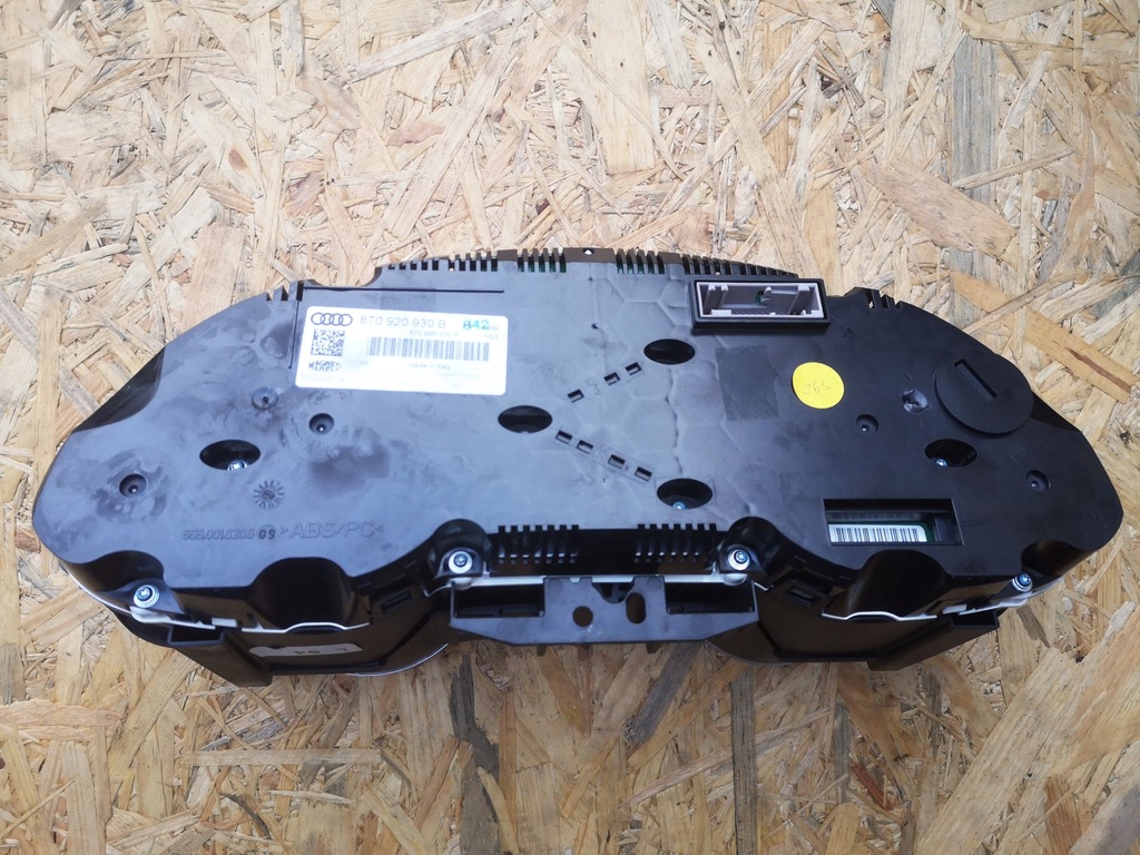 фото №8, Audi a5 8t lift счетчик приборная панель 8t0920930b