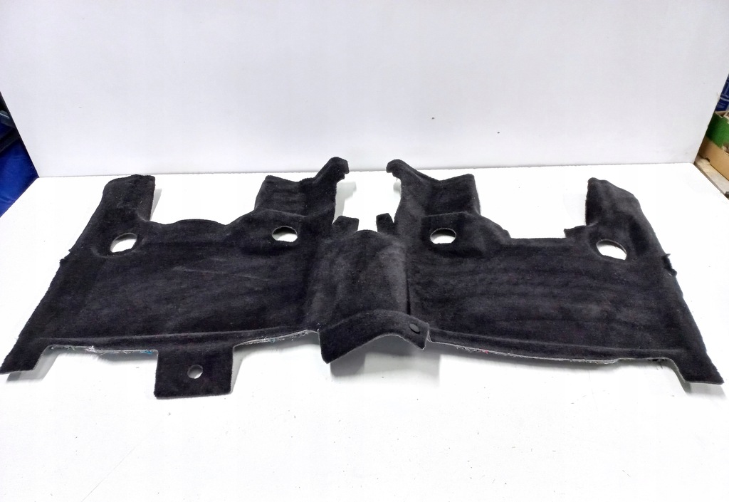 фото №1, Коврик обивка обшивка задняя cherokee wk2 srt