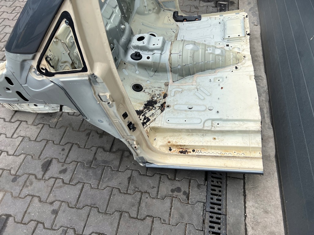 фото №6, Четверть перегородка перед правая левая w447 europa