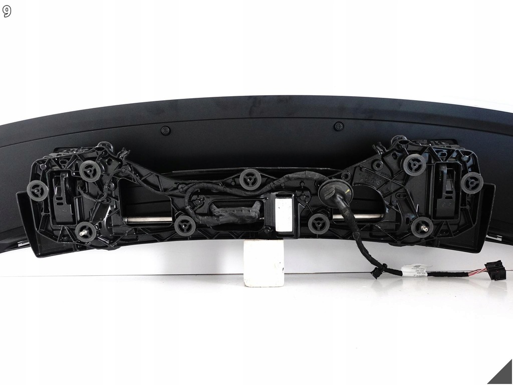 фото №10, Porsche cayenne 9y3 coupe крышка багажника механизм привод спойлер спойлер крыло задняя