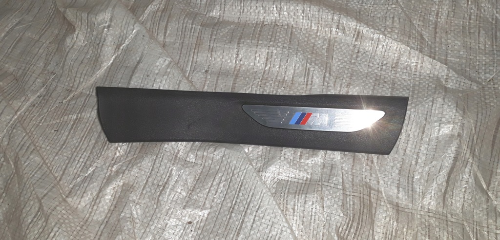 фото №1, Bmw оригинальный номер 7382256 накладка молдинг порог