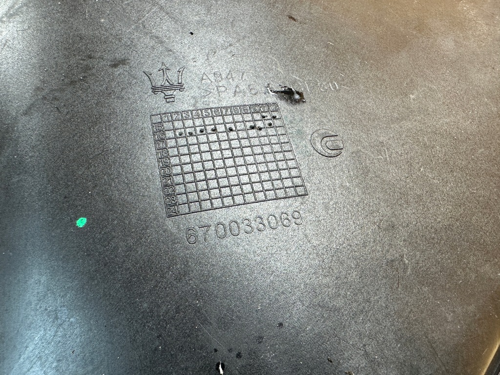 фото №8, Труба впуск повітрозабірник повітря maserati levante 3.0 дизель 670033069